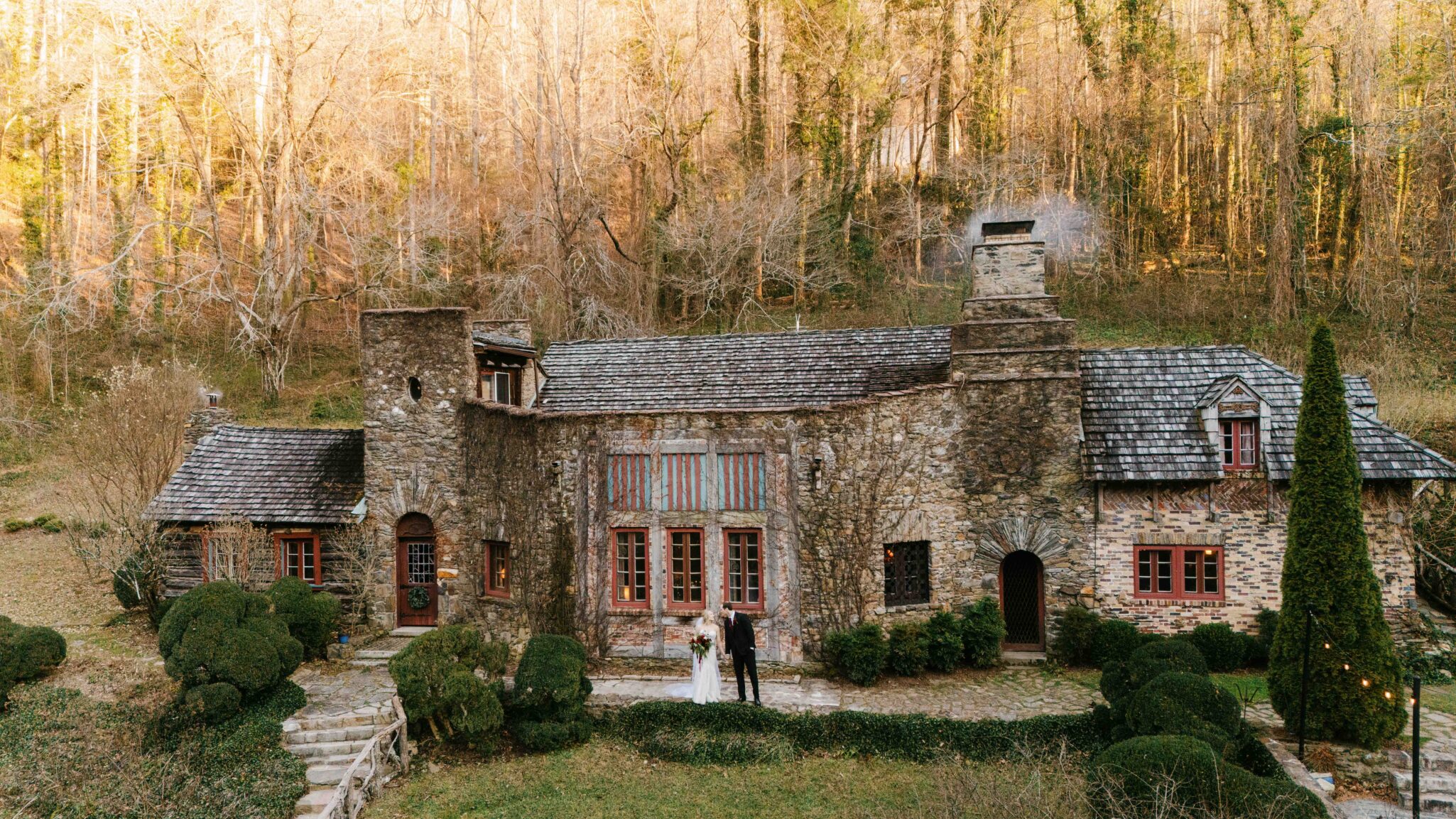 bride and groom outside in the sun at douglas ellington house