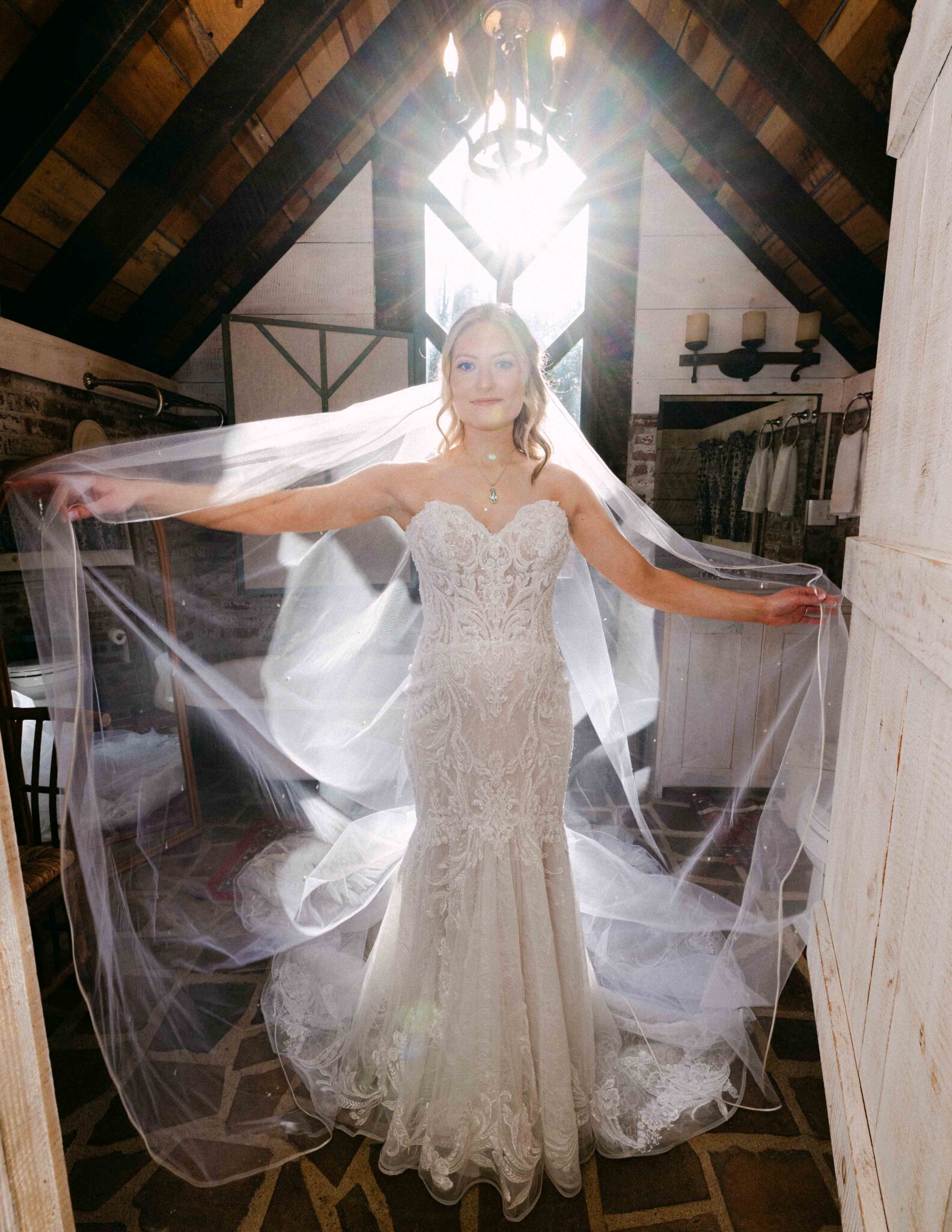 bride gets ready at douglas ellington house