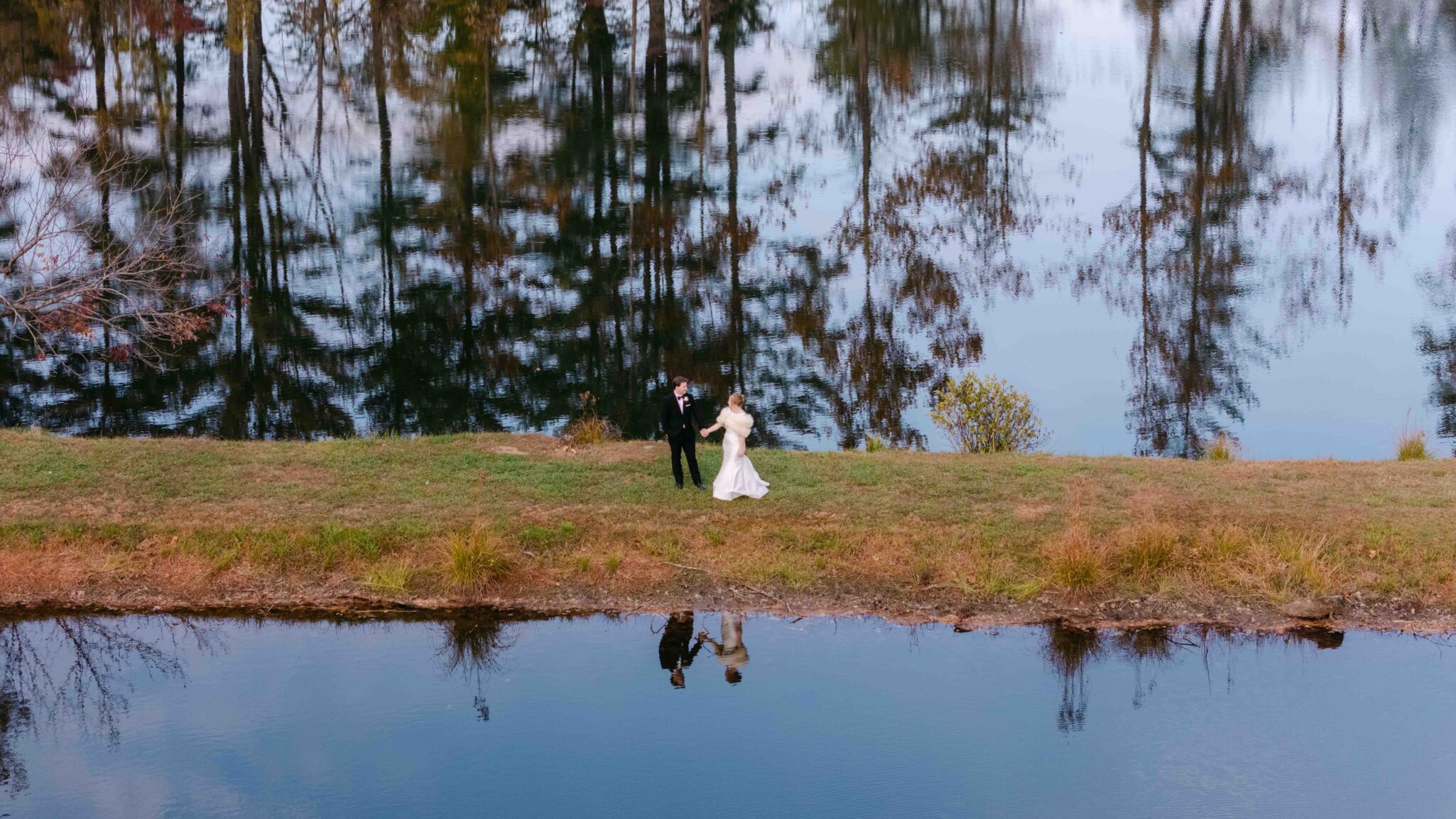 Lake Eden Retreat wedding photographer