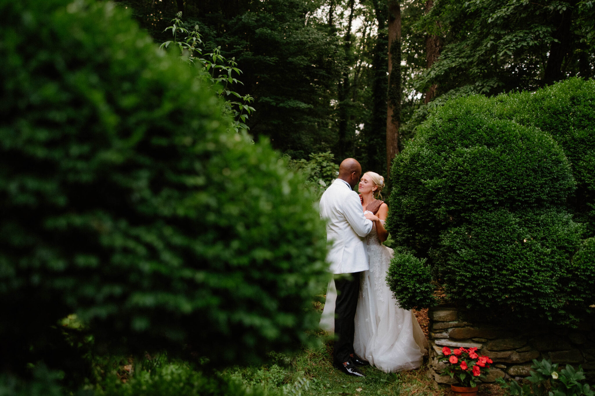 bride and groom newlywed portraits at Douglas Ellington House