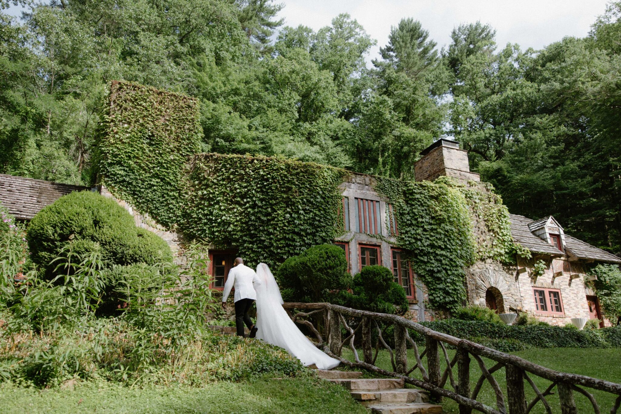 bride and groom newlywed portraits at Douglas Ellington House